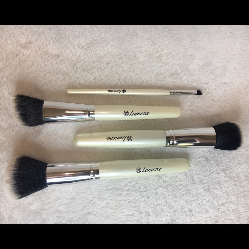 Lamora 4 Piece Brush Set
